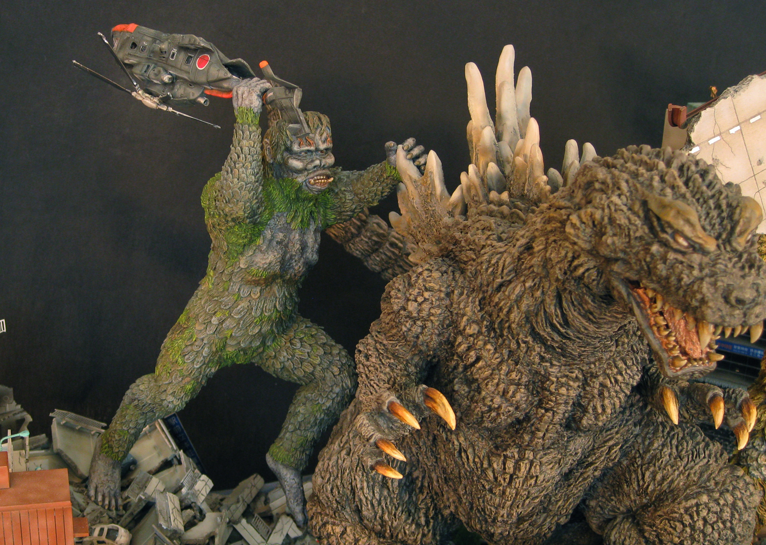 War of the Kaiju Kits used in building this project: Gow Row Godzilla vs Ba...